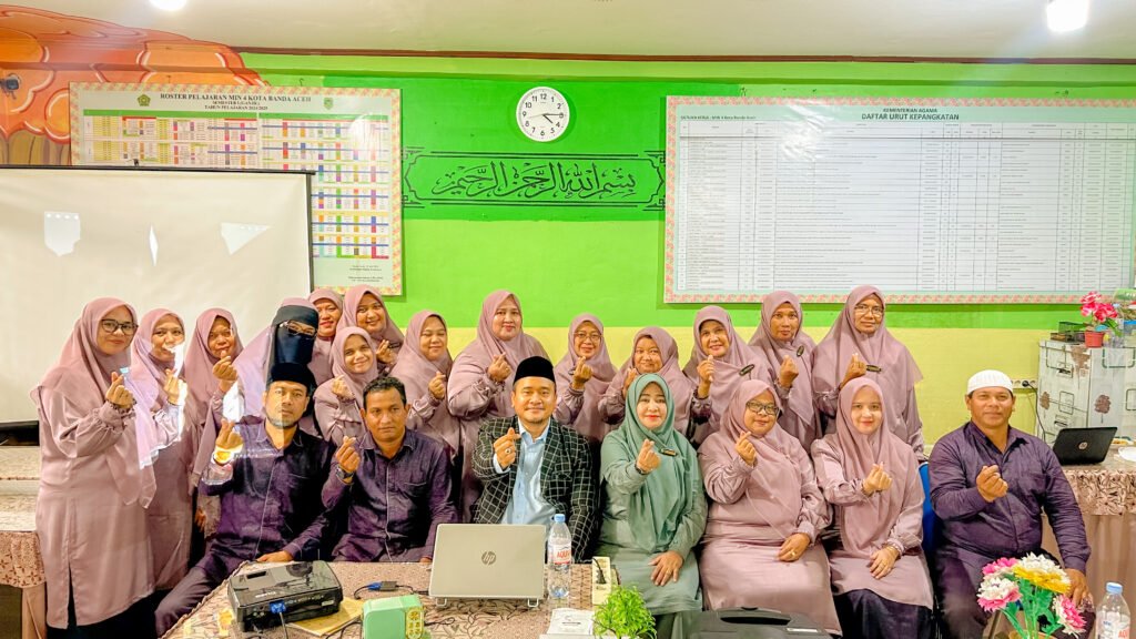 Pelatihan KBC MIn 4 Banda Aceh
